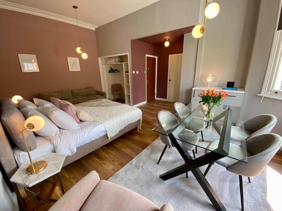 Studio For 3 Near Regents Park N5 London Exterior photo
